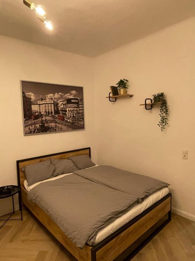 Trendy Apartment Near Schloss Schoenbrunn Vienna Exterior photo