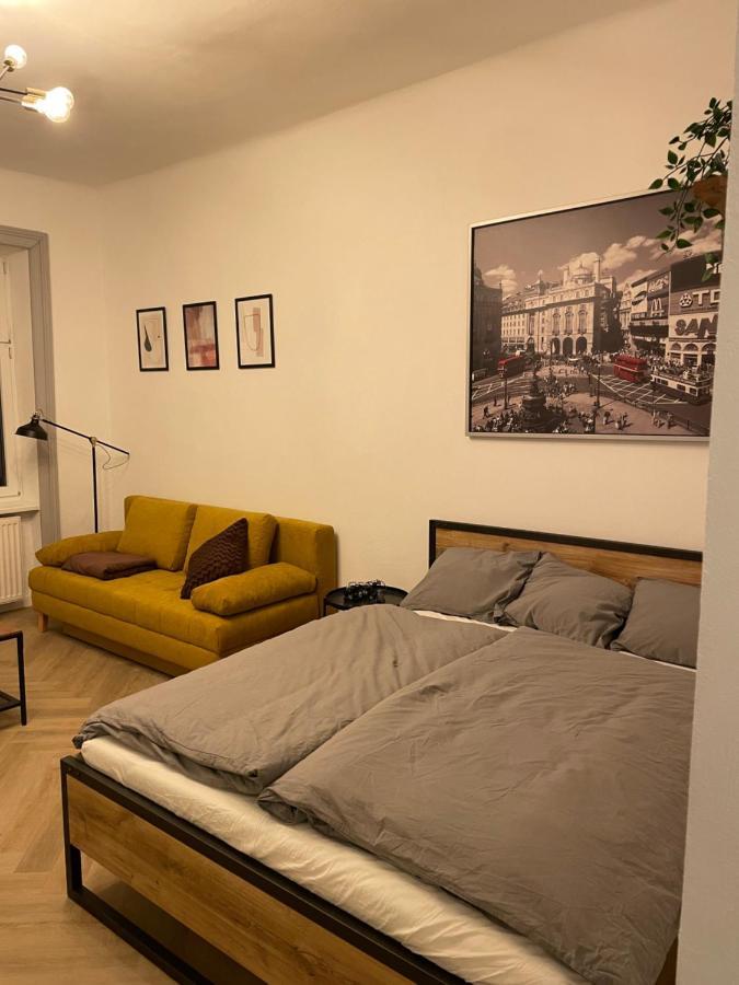 Trendy Apartment Near Schloss Schoenbrunn Vienna Exterior photo