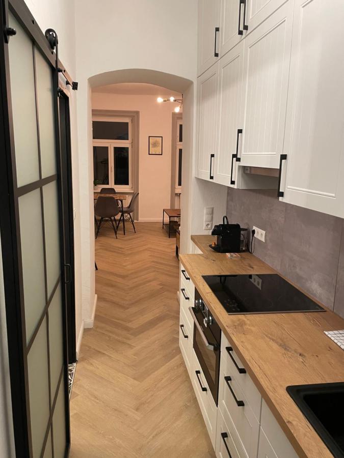 Trendy Apartment Near Schloss Schoenbrunn Vienna Exterior photo