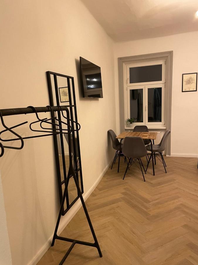 Trendy Apartment Near Schloss Schoenbrunn Vienna Exterior photo